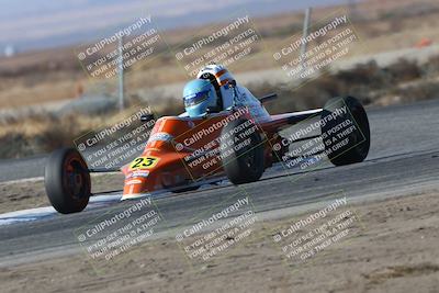 media/Nov-17-2024-CalClub SCCA (Sun) [[5252d9c58e]]/Group 5/Qual (Star Mazda Entrance)/